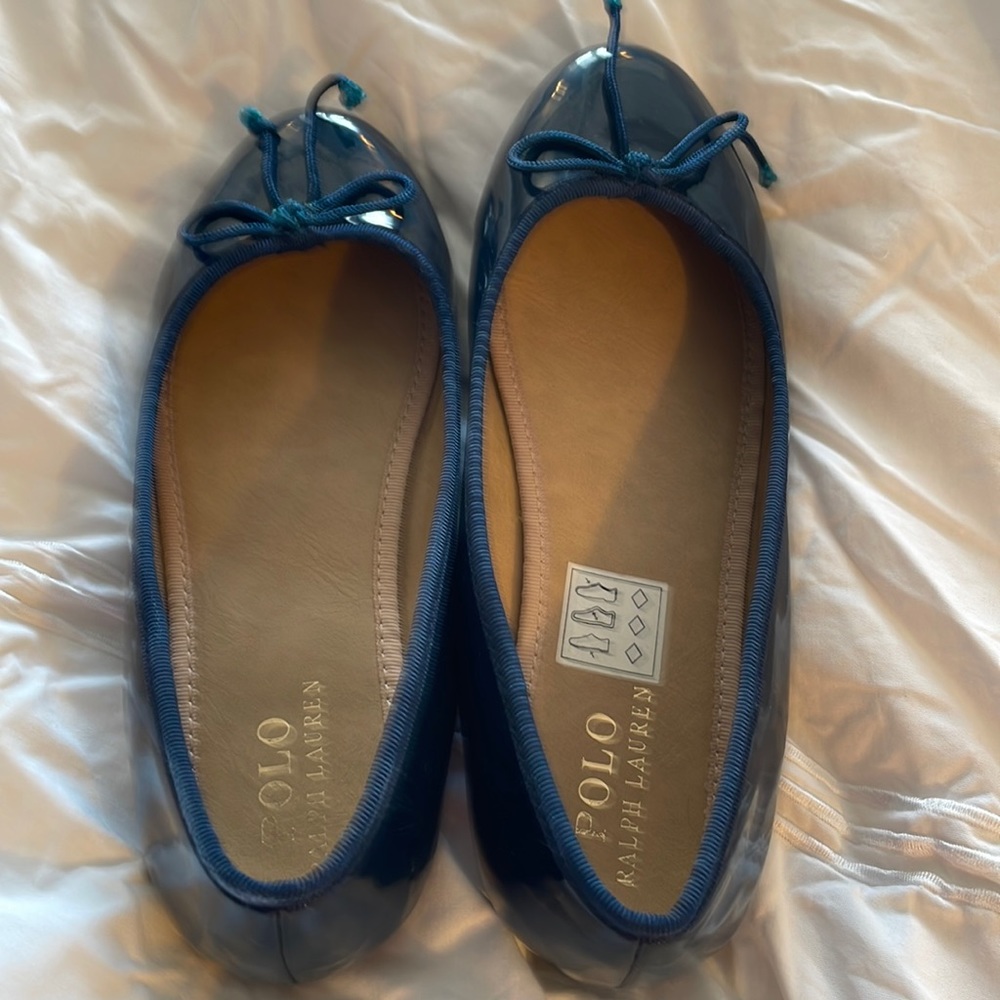Like new navy little girl ballet flats